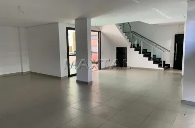 Casa no tremembé , de 400m². 4 quartos, 4 suítes, 2 lavabo, 6 vagas e piscina.
