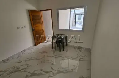 Sobrado á venda, com 110 m², 3 quartos, 1 suíte, 2 vagas, próximo a avenida água fria.