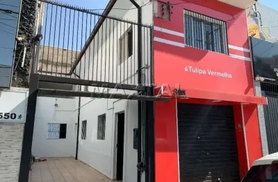 Sobrado comercial na vila mazzei com 121m², com 5 salas, 2 banheiros e 2 vagas.