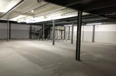 Galpão comercial à venda de 1000 m². com 2 banheiros e 8 vagas. no bairro do limão.