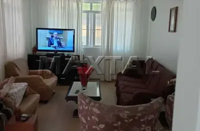 Sobrado em rua fechada com 130m²  4 dormitórios, 2 suítes, 2 vagas, no bairro de santana.