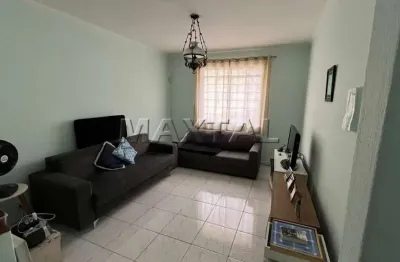 Sobrado de 112m², 3 dormitórios, sala, cozinha, 3 banheiros, área de serviço, 1 vaga de garagem.
