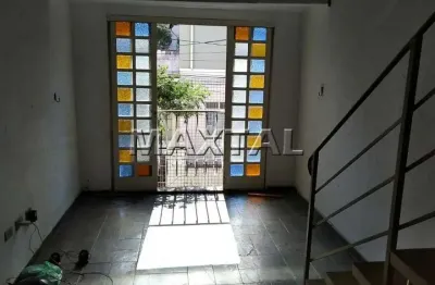 Sobrado para locação em santana com 80m², 3 salas amplas, 2 banheiros próximo ao metrô.