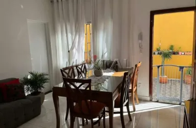 Casa de vila na região de santana com 72m², com 2 dormitório, 1 sala e 3 banheiros.