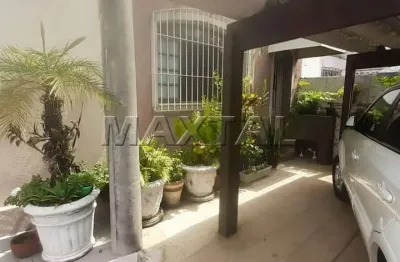 Casa térrea 210 metros, com 3 dormitórios, 1 suite, 3 banheiros e 2 vagas -santana