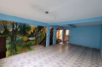 Casa comercial 330m², banheiros, próximo a avenida braz leme e ponte da casa verde.