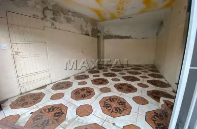 Loja comercial com 35m², com 2 ambiente próximo a grande vias de fácil acessos.