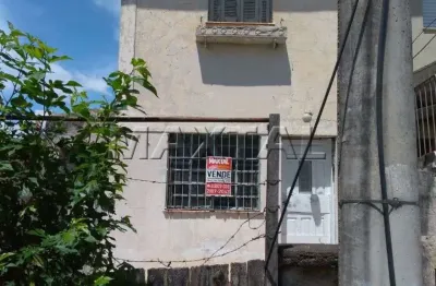 Sobrado à venda de 100m². com 2 dormitórios e 1 vaga de garagem, na vila paulicéia.