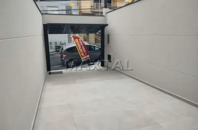 Sobrado à venda de 90m², com 2 suítes, 2 vagas e sacada, na parada inglesa.