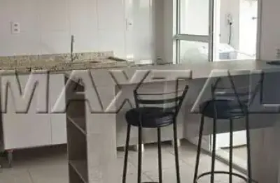 Apartamento mobiliado, 40m² em santana com 1 dormitório, 1 suíte, 1 lavabo e 1 vaga.