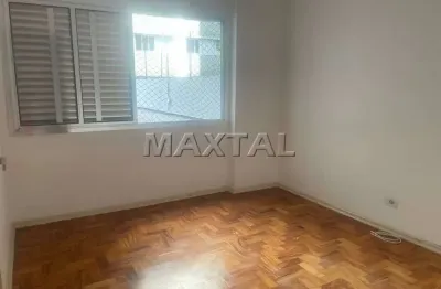 Apartamento à venda de 65m², com 2 dormitórios, 1 banheiro, 1 vaga de garagem, em santana.
