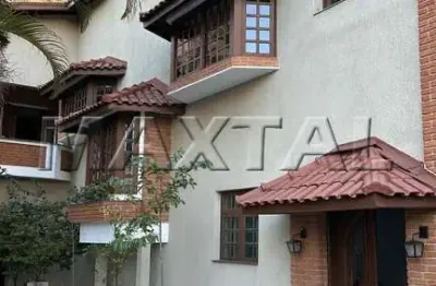 Sobrado de esquina à venda de 450m² com 3 dormitórios e 3 vagas, em santana.