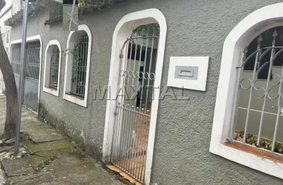 Sobrado à venda em santana com 3 quartos, 2 banheiros quintal e 2 vagas, ao lado da braz leme.