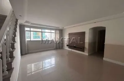 Ampla cobertura duplex com armários e churrasqueira, ótima localização e preço !