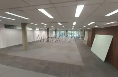 Prédio comercial na região comercial da avenida braz leme, 2.300m² de área útil, 4 pisos, 10 vagas