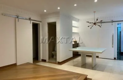 Apartamento de 105m², com 3 dormitórios, 1 suíte, 4 banheiros e  2 vagas, na santa teresinha.