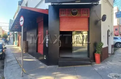 Loja para alugar em santana em frente ao quartel da cpor com cozinha e depósitos.