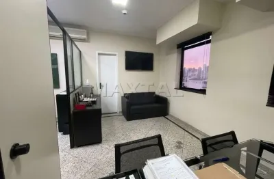 Sala Comercial Com 42,50m²,  com 1 Vaga e 2 Banheiros no Bairro de Santana.