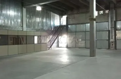 Galpão em condomínio com 1100m de área total, sendo: 60m2 de escritório no mezanino-  Anhangüera