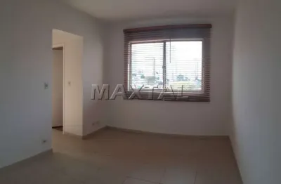 Apartamento para locação com 64m², 2 quartos, dispensa, 2 banheiros, e 1 vaga em santana