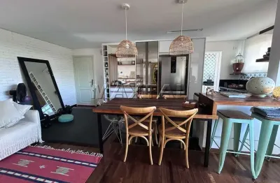 Apartamento 60m² para alugar 100 metros da avenida braz leme, 2 quartos, 1 banheiro e 1 vaga.
