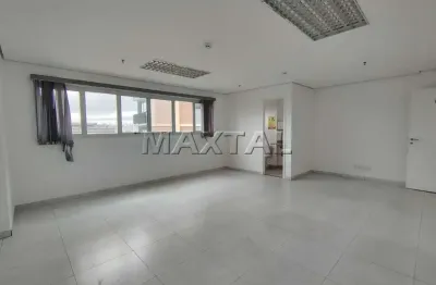 Sala comercial com 37m² para locação no santana office station, com 1 vaga de garagem.