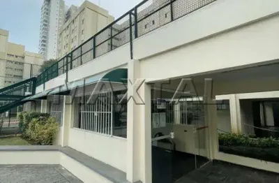 Apartamento à venda com 3 dormitórios, 2 banheiros e 1 vaga, próximo ao metrô vila sônia