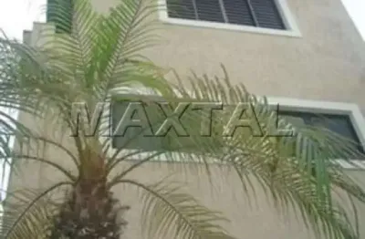 Sobrado à venda em santa na rua banco das palmas,  de 160 m², com 3 dormitórios e 2 vagas.