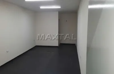 Sala comercial para locação na cruzeiro do sul, de 20m². a 50 metros do metrô santana.
