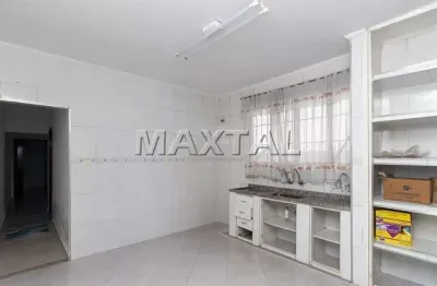Casa térrea à venda de 100m² com 2 dormitórios e 2 vagas de garagem no tremembé