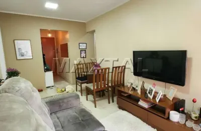 Apartamento de 42 m² à venda com 1 dormitório, sacada e 1 vaga, na bela vista