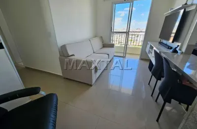 Apartamento à venda de 55m², 2 dormitórios, sacada e 1 vaga, no imirim.