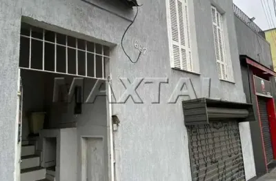Sobrado à venda, com 3 dormitórios, 2 banheiros,1 vaga, com edícula, em santana.