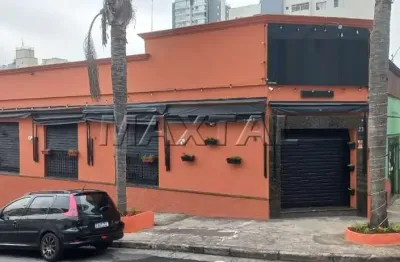 Imóvel comercial à venda de 230m² com 2 lojas independentes, na santa terezinha.