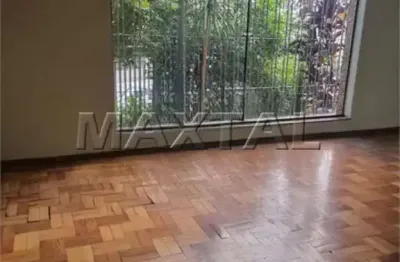 Casa à venda e locação, de 400m²,  com 5 dormitórios e 4 vagas, na vila maria.