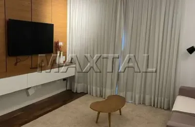 Apartamento de 100 m² com sacada, para locação, possui 3 dormitórios e 2 vagas, no brooklin.