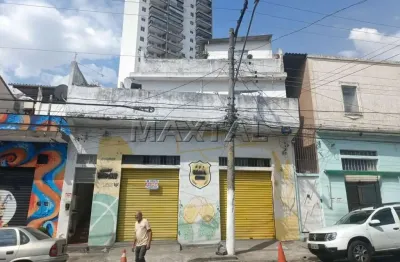 Terreno contando 3 casas com duas frentes, em um terreno de 400 metros quadrados