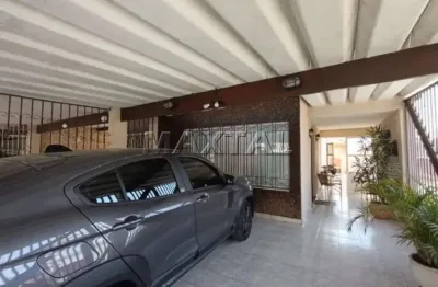 Sobrado na regiões da vila mazzei com 120m², com 3 dormitórios, 2 banheiros e 2 vagas.