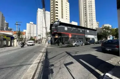 Prédio comercial com 4 salas, de esquina para locação  santana