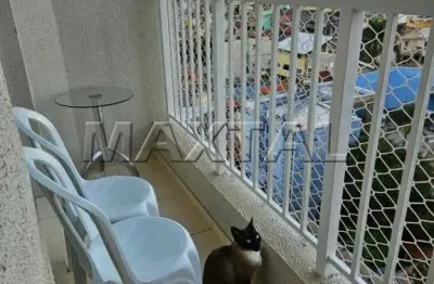 Apartamento à venda de 41m ², com 2 dormitórios, 1 banheiro, varanda, 1 vaga, em andar alto.