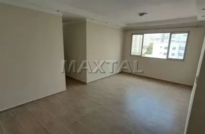 Apartamento com 96m², 3 dormitórios, 1 suíte, sala ampla, cozinha planejada e 1 vaga.