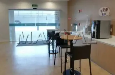 Galpão com 2.650m² localizado em santana ponto de grande valorização, 50 vagas para carro, elevador