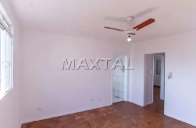 Apartamento com 63m², 2 dormitórios, sala, cozinha, 1 vaga de garagem coberta