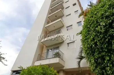 Apartamento à venda de 70m², com 2 dormitórios e 2 vagas, na parada inglesa.
