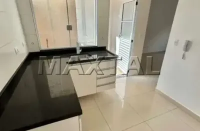 Casa de condomínio com 2 quartos, sendo 2 suítes à venda, com 60m²  na região de santana.