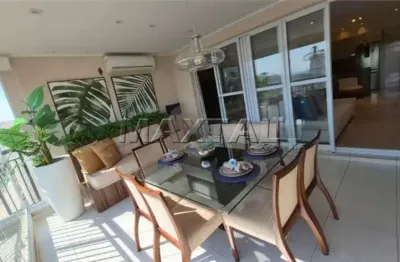 Apartamento de 93m², com 2 quartos,  sendo ambos suítes, 2 vagas e varanda, em santana.
