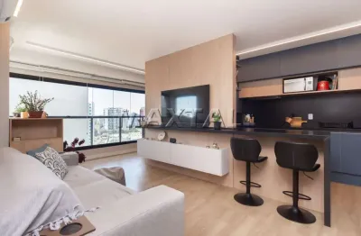 Apartamento com 80m², 600m do metrô são judas, 3 quartos, sendo 1 suíte, varanda grill e 1 vaga