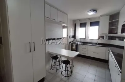 Apartamento à venda com 3 quartos, 1 suíte, 4 banheiros e 2 vagas em santana.