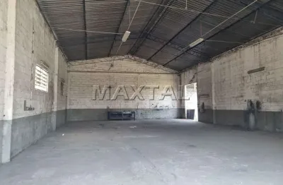 Galpão comercial para locação de 4800m², com dois banheiros na vila guilherme