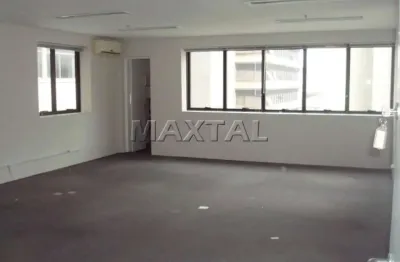 Sala comercial disponível para locação com 110 m², localizada na cerqueira césar.